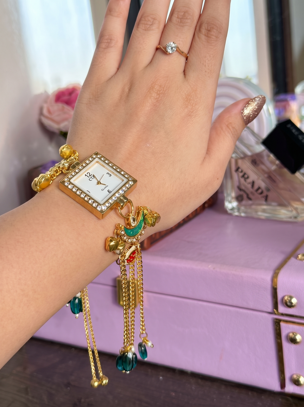 Noor-e-Kashmir Bracelet Watch