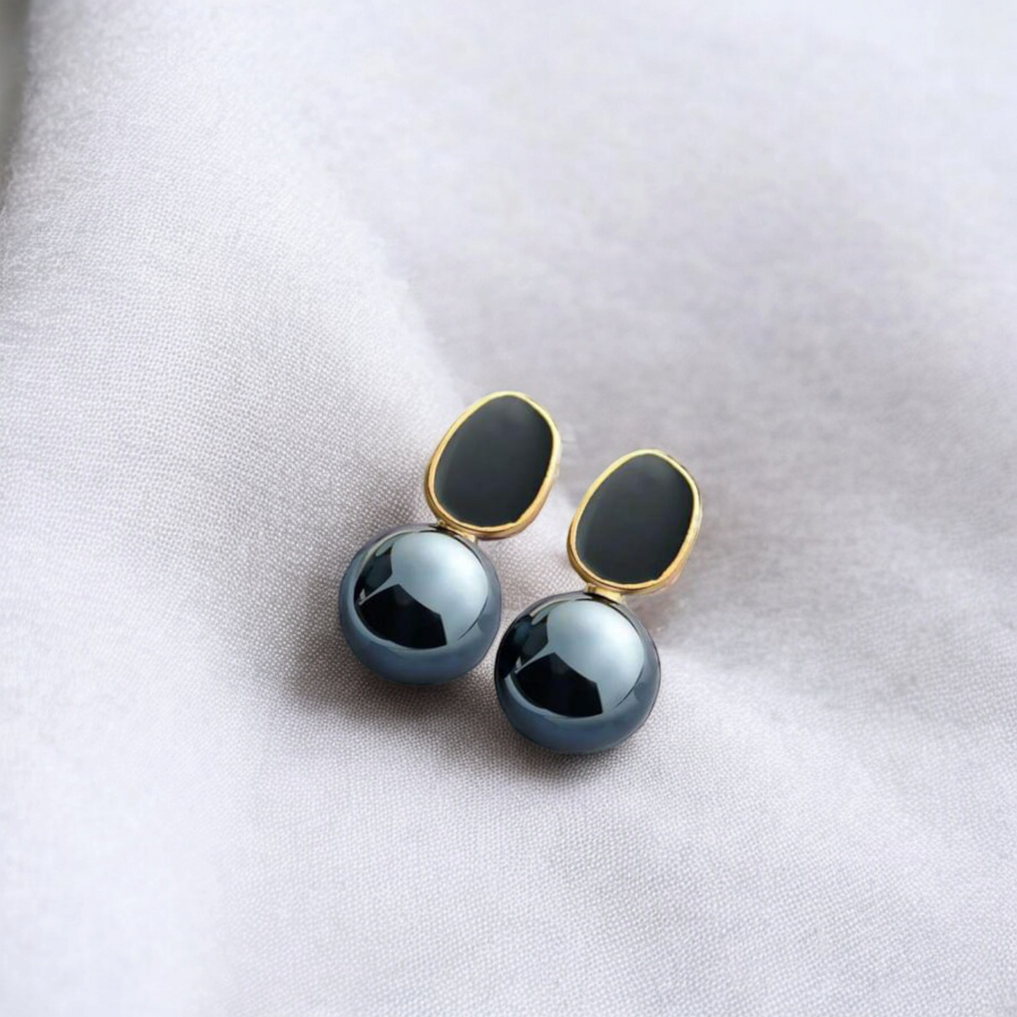 Gun Metal Grey Emerald Pearl Earrings