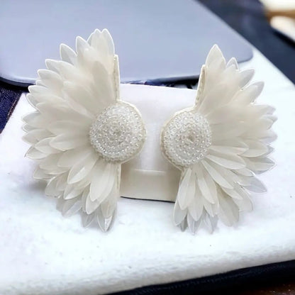 White Bloom Beaded Earrings