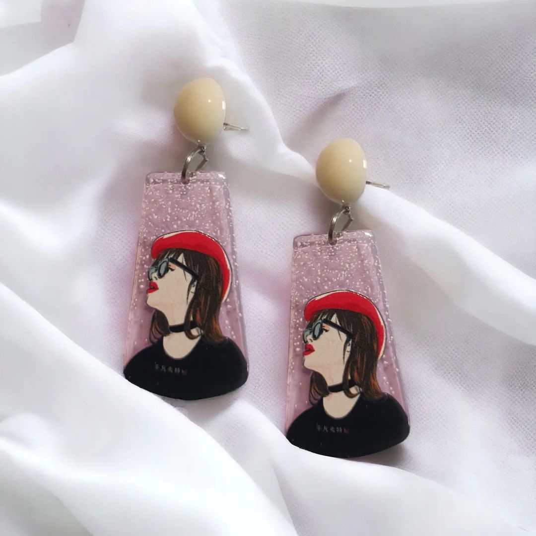 Eye-catching funky Earrings